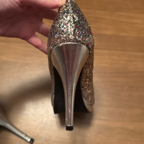 UPDATED Host Pick Silver Multicolor Rainbow Glitter peeptoe platform heel pumps - Picture 5 of 15